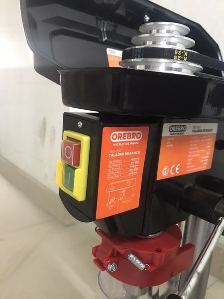 Свердлильний станок OREBRO TBO-250 250 Вт для майстерень